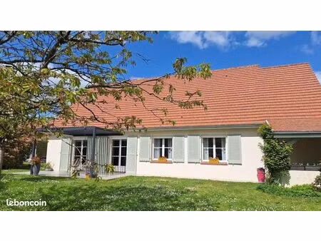 maison - 103m² - lumineuse en lisière de forêt – 3 chambres