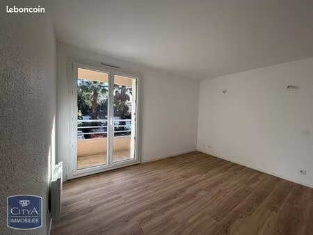 appartement 1 pièce 18 m²