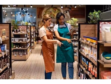 local commercial de 80m² centre-ville loriol