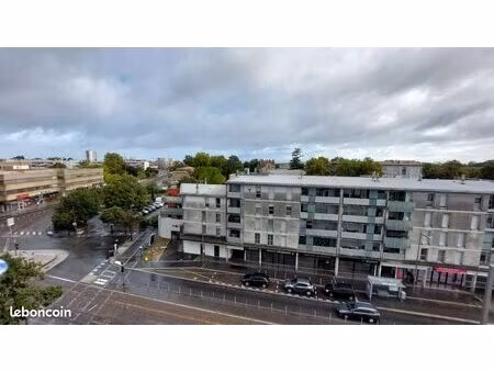 t2 neuf avec terrasse et parking au pied du tram