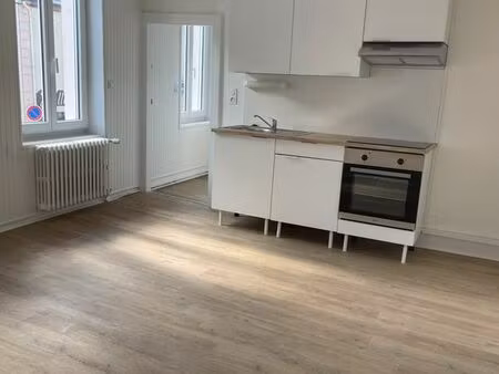 studio de 23 m² centre ville de dompierre/besbre