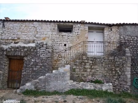 t2 récent en campagne avec sous sol 25 m2 a 15 minutes de cadarache