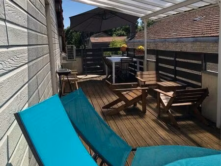 loft appartement meuble très confortable avec grande terrasse et parking privé quartier co