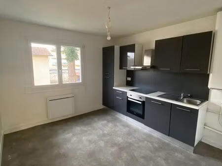 appartement t3 équipé 70m2 26 rue jean dupuis