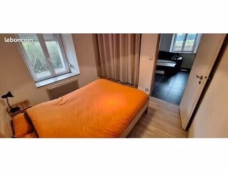 appartement t2 43m2 + cave et garage attenant + terrasse