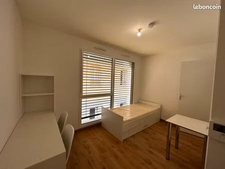 studio récent et meublé de 18 17 m² à louer (construction de 2023)