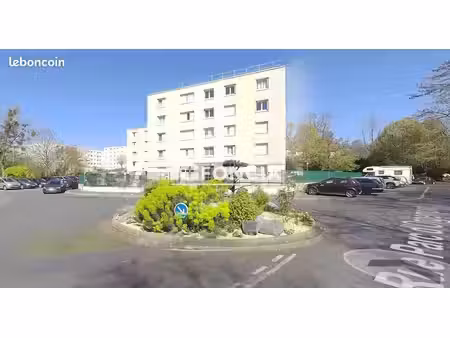 lock_up