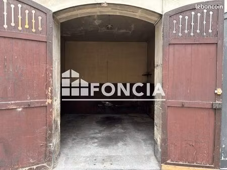 stationnement à louer 194 - paris 75008