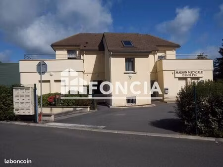 local commercial 22.58m² à louer 1250 - bouffemont 95570