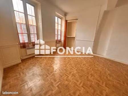 local commercial 2 pièces 34m² à louer 780 - melun 77000