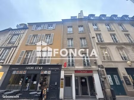 local commercial 2 pièces 44m² à louer 1240 - saint germain en laye 78100