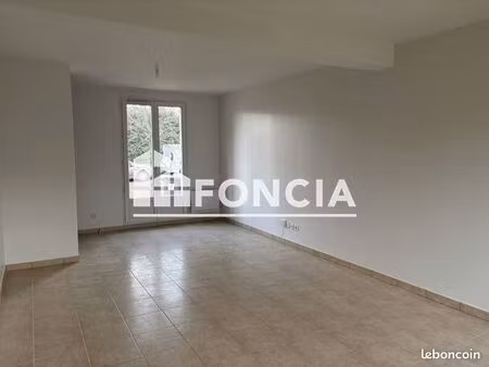 maison 5 pièces 98.92m² à louer 1399 - avon 77210