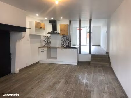 loue maison mitoyenne falaise