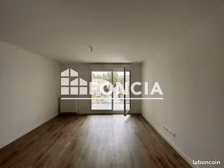 appartement 31.56m² à louer 882.49 - asnieres sur seine 92600