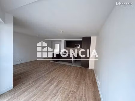 appartement 3 pièces 73.45m² à louer 2600 - boulogne 92100