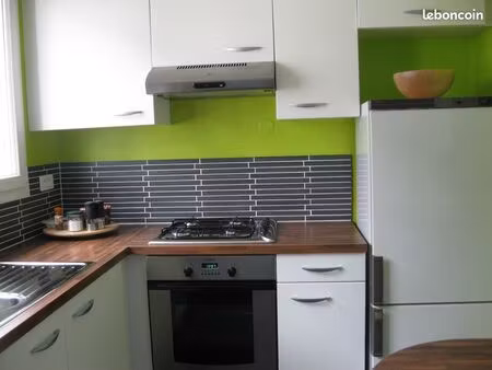 t2 rive droite de brest avec place de parking