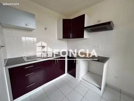 appartement 2 pièces 44.75m² à louer 880 - cergy 95000