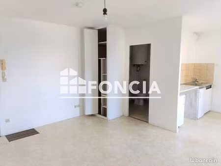 appartement 27m² à louer 581 - dammarie les lys 77190