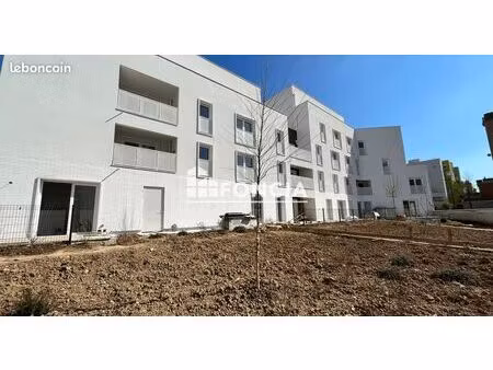 appartement 3 pièces 77.81m² à louer 1081 - evry 91000