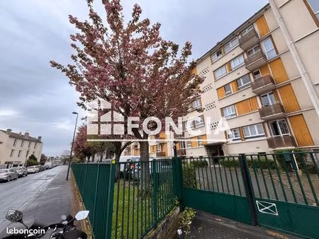 appartement 2 pièces 54.92m² à louer 886.45 - le bourget 93350