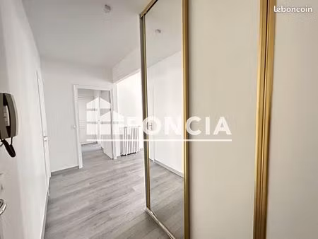 appartement 2 pièces 54.77m² à louer 1855.5 - paris 75017