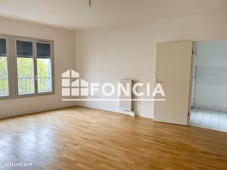 appartement 2 pièces 64.28m² à louer 1223.01 - paris 75018