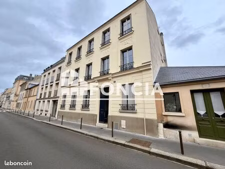 appartement 14.29m² à louer 595 - versailles 78000