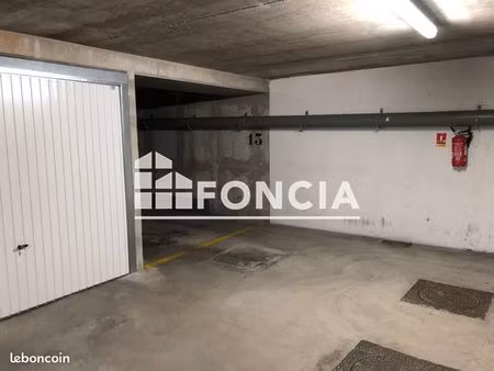 stationnement 12.5m² à louer 80 - montrouge 92120