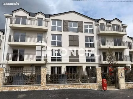 stationnement à louer 60 - saint prix 95390