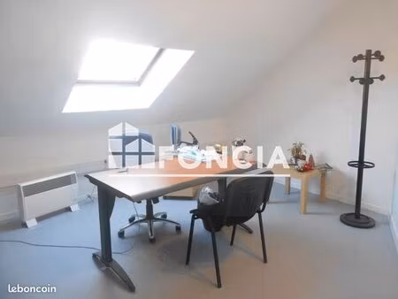 local commercial 3 pièces 104.54m² à louer 2308 - melun 77000