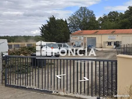 local commercial 2 pièces 200m² à louer 1650 - villiers en biere 77190