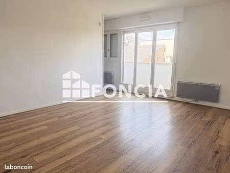 appartement 29.27m² à louer 712.89 - cergy 95000