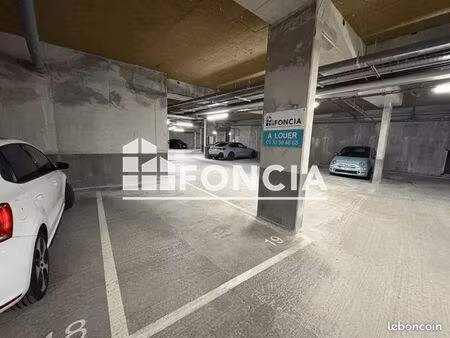 stationnement à louer 70 - saint cyr l'ecole 78210