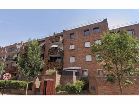 location appartement  47.44 m² t-2 à évry  836 €