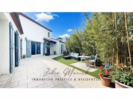 maison de plain-pied 4 faces - produit rare aux prestations de standing