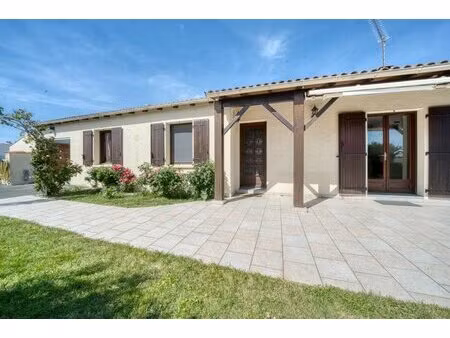maison de 4 pièces de 79 m² à saint-sulpice-de-royan
