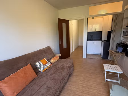 strasbourg orangerie  1 pièce meublé