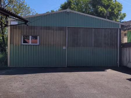 hangar à montauban 155 m2