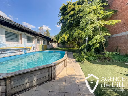 maison de caractère avec dépendances sur 16 ares