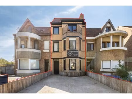 gerenoveerde woning met 4 slaapkamers te koop in de panne (adinkerke)