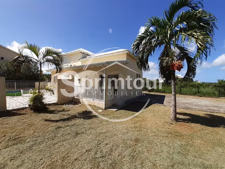 villa t4 (138m2) - 97160 le moule