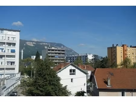 grenoble sud spacieux duplex idéal investisseur