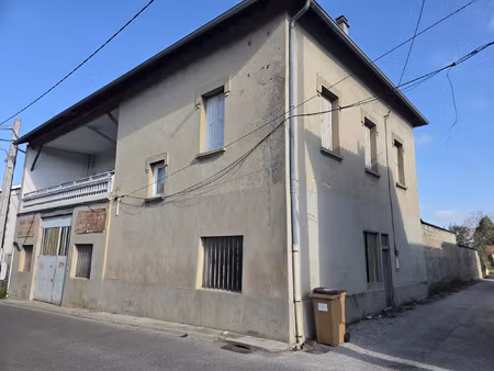 nivolas-vermelle - plateau de 30m2