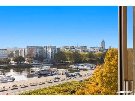 t5 lumineux de 103 m² – vue imprenable sur l'erdre et le canal (gare sud)