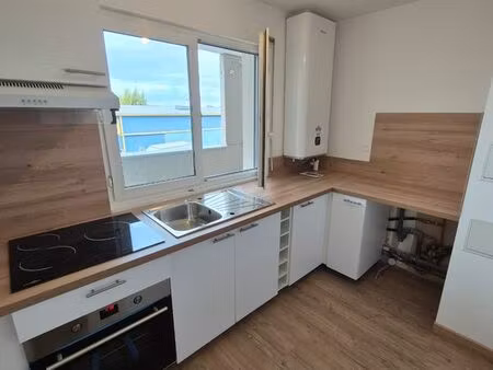 t2 47m2 67100 strasbourg