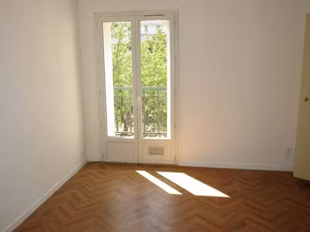 studio 1 pièce 21 m²