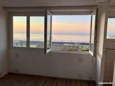 appartement 2 pièces avec vue mer exceptionnelle – le tréport