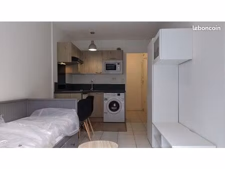 studio 1 pièce 17 m²