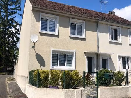 maison de ville 3 pièces 60 m²