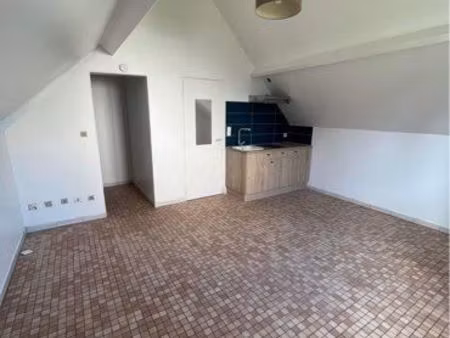 appartement studio 25 m2 à maurepas au calme